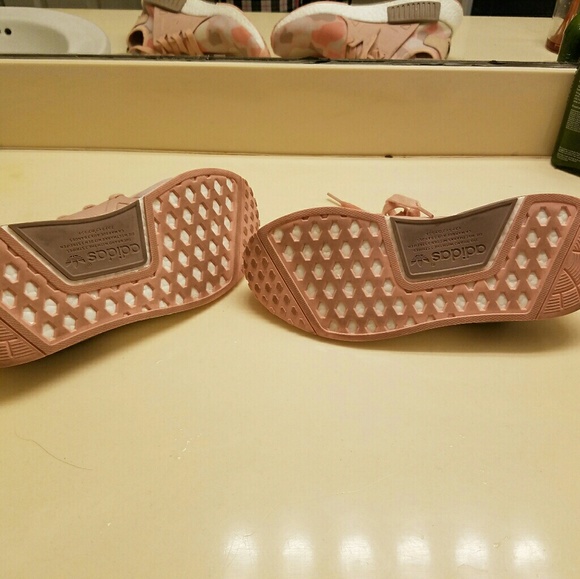 Adidas NMD pink camo boost shoes - Picture 4 of 4